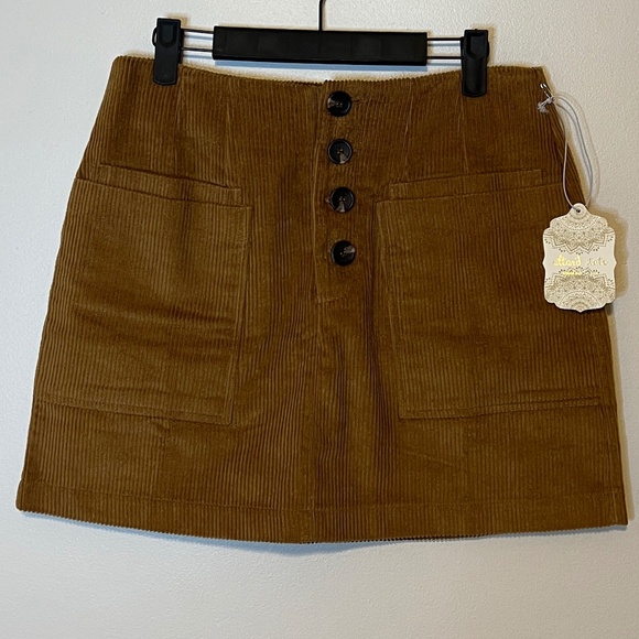 Altar’d State Camel Brown Corduroy Medium Skirt Pockets Buttoned Cabincore NWT - Picture 1 of 6